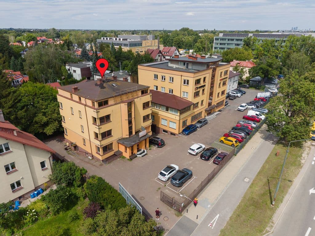 Multifamily building with flexible layout options – 1