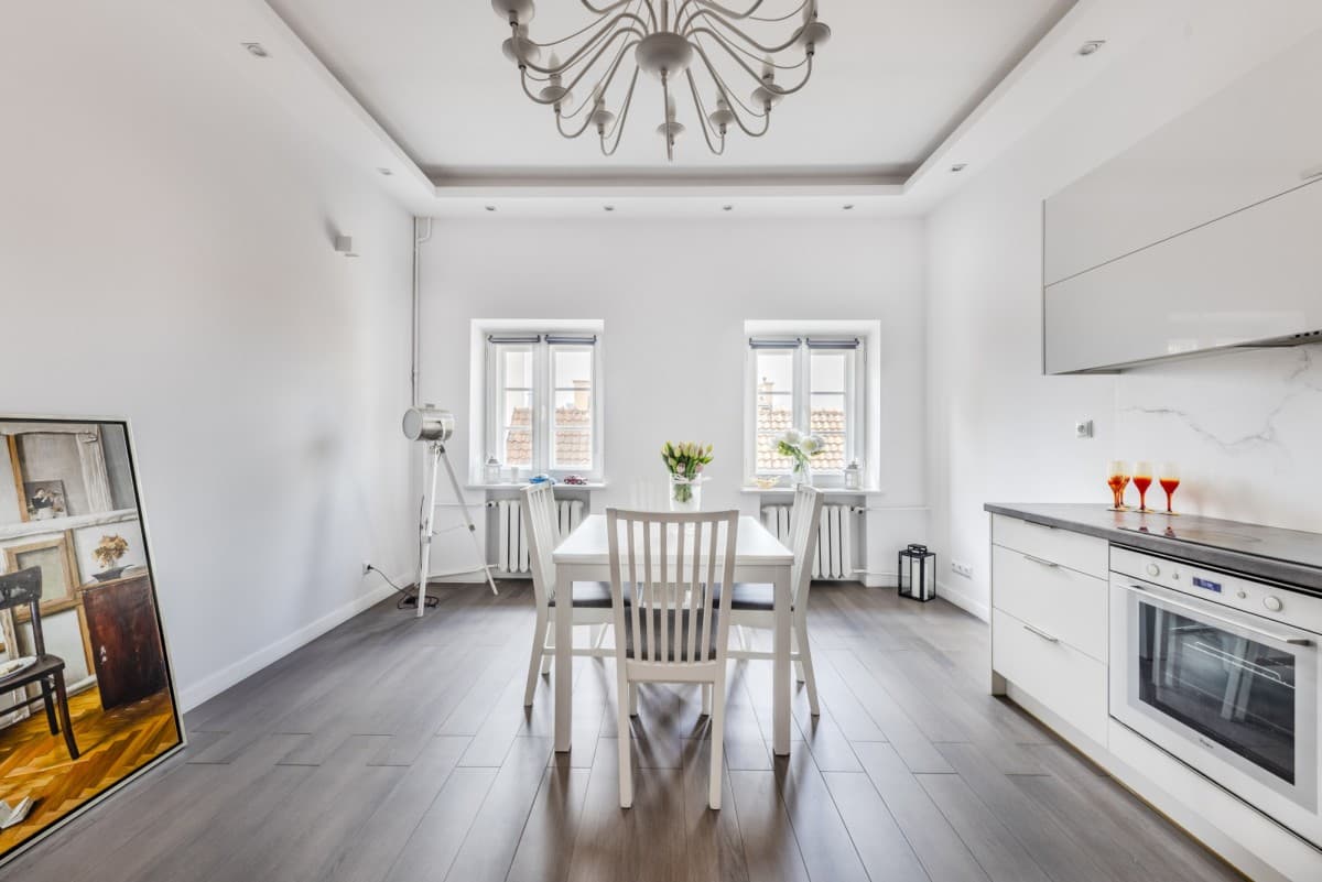 Charming 3-room apartment in historical Old Town – 7