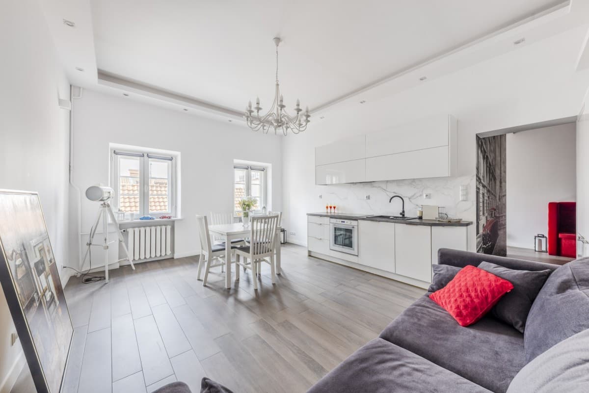 Charming 3-room apartment in historical Old Town – 8