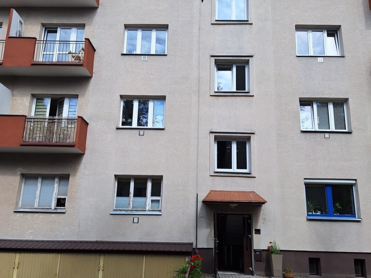 Garage for rent in Saska Kępa on Angorska St. – 3