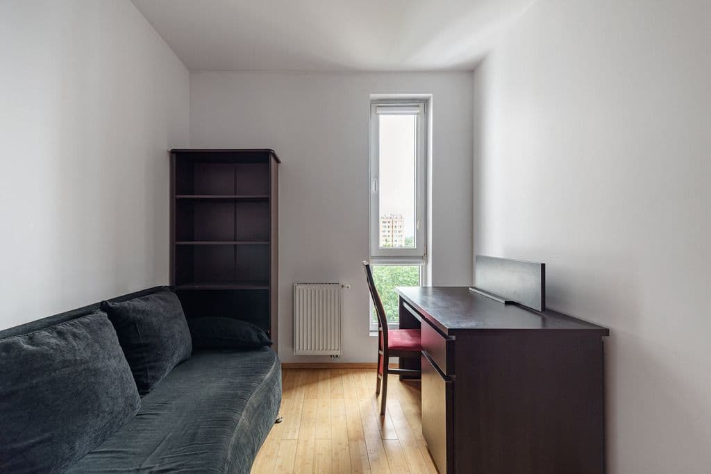 Spacious 3-room apartment with garage parking in Bemowo – 15