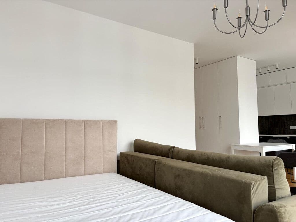 Spacious studio with balcony in secure community – 2