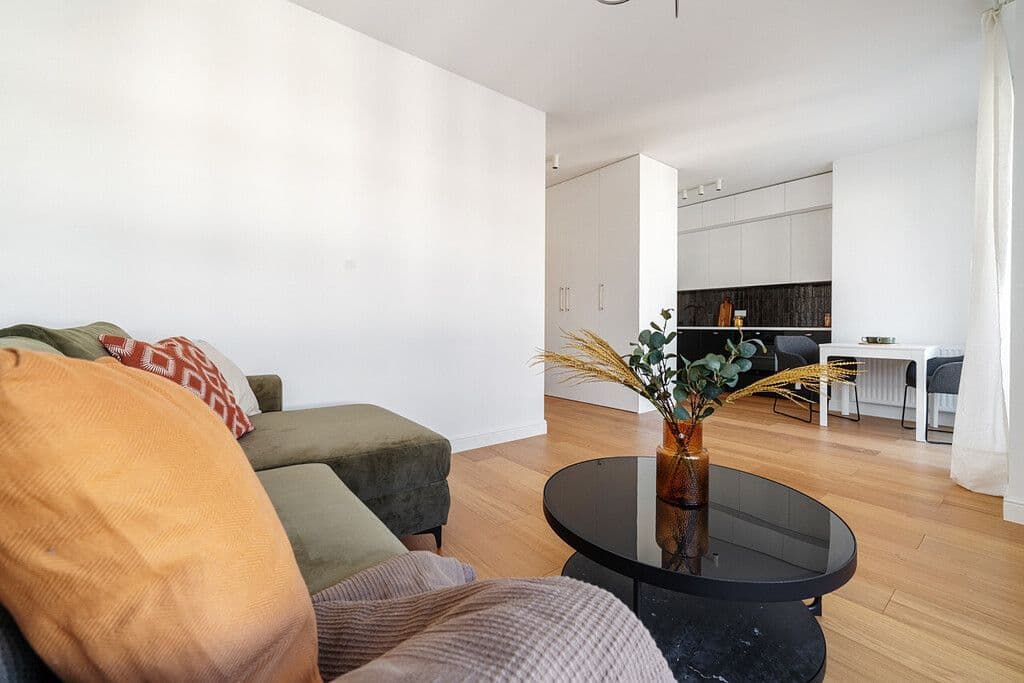 Spacious studio with balcony in secure community – 4