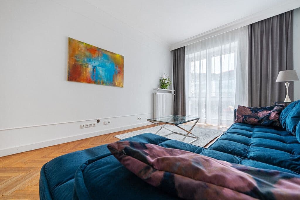 Spacious apartment with balcony in Praga Południe – 1