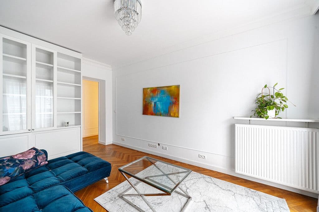 Spacious apartment with balcony in Praga Południe – 2
