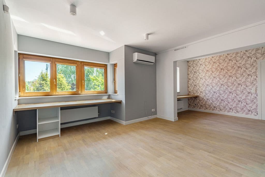 Luxury house with wellness area in quiet Ursynów – 21