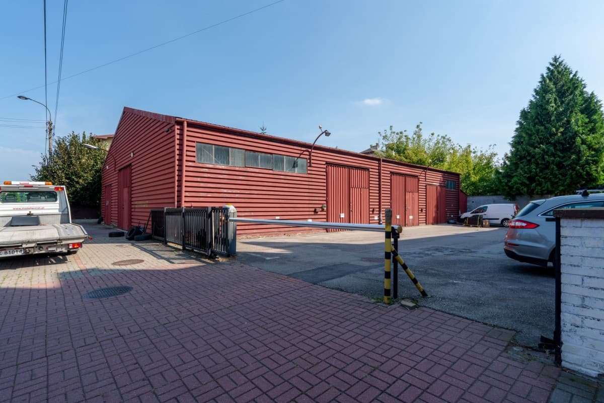 Office and service complex with high rental ROI – 4