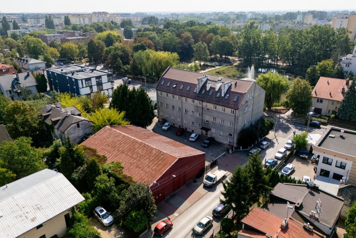 Office and service complex with high rental ROI – 11