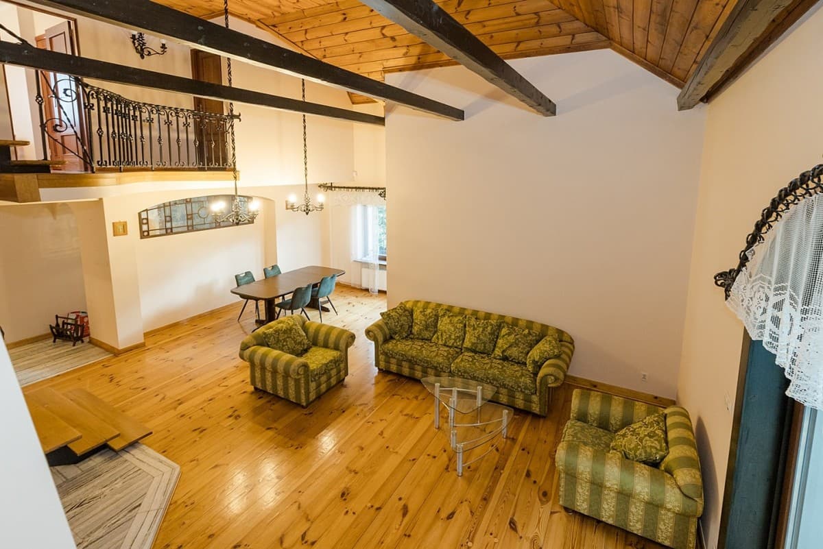 Unique luxury home with spacious living areas – 3