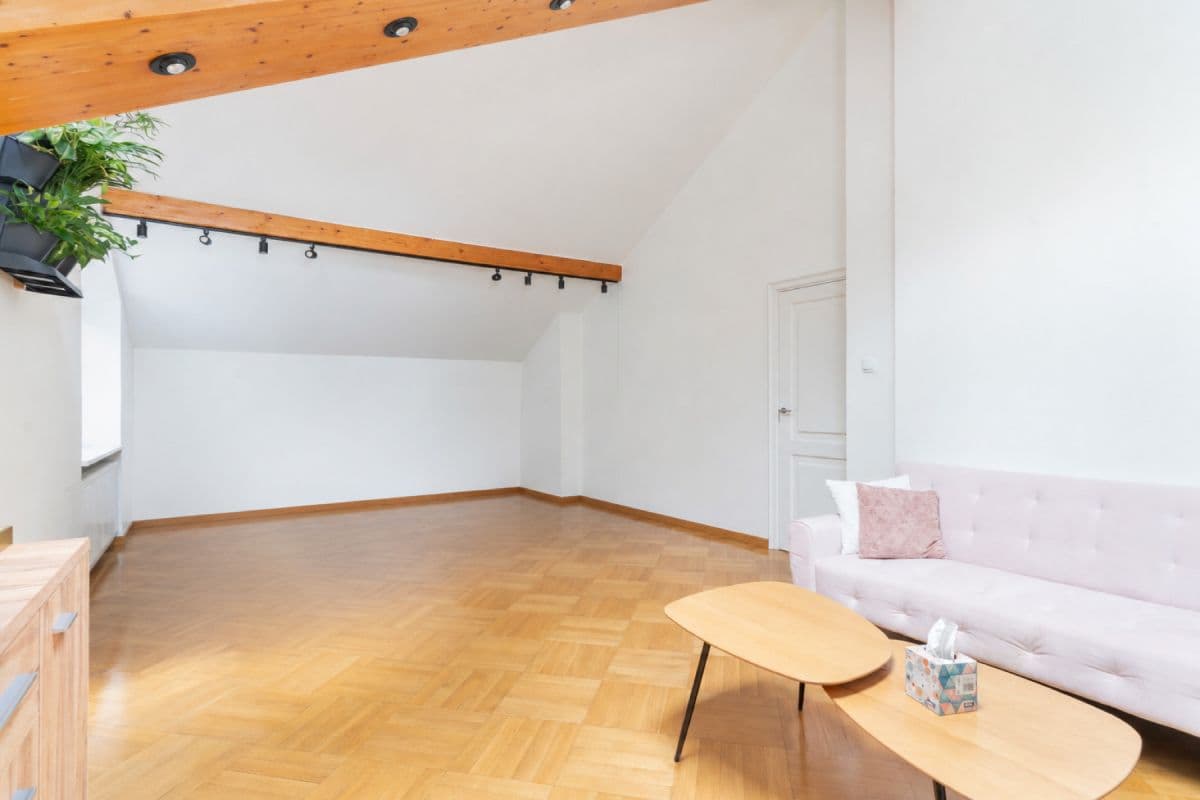 Spacious 2-story house for business in Mokotów – 13