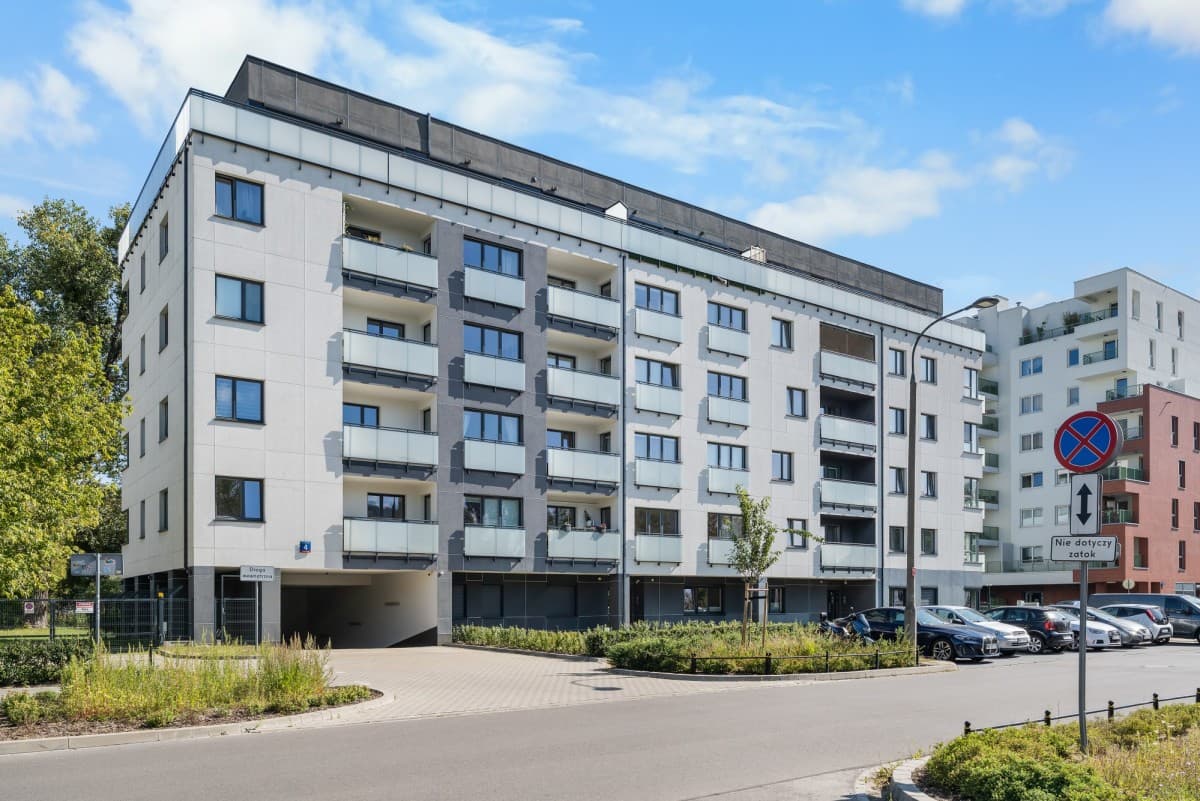 Spacious 2-room apartment near Młociny Metro – 20