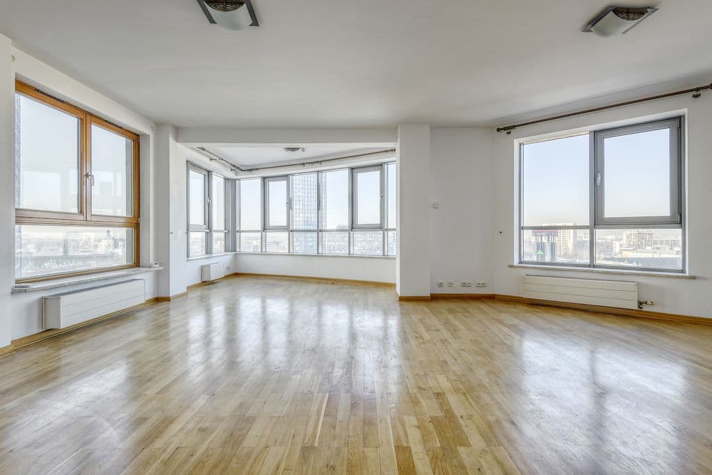 Prestigious apartment with stunning views near Westfield – 2