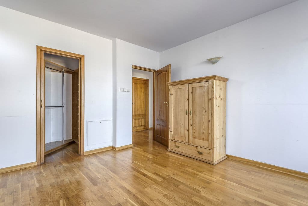 Prestigious apartment with stunning views near Westfield – 9