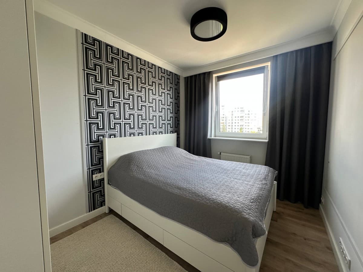 Modern 2-room flat 3 mins from Metro M2 – 9