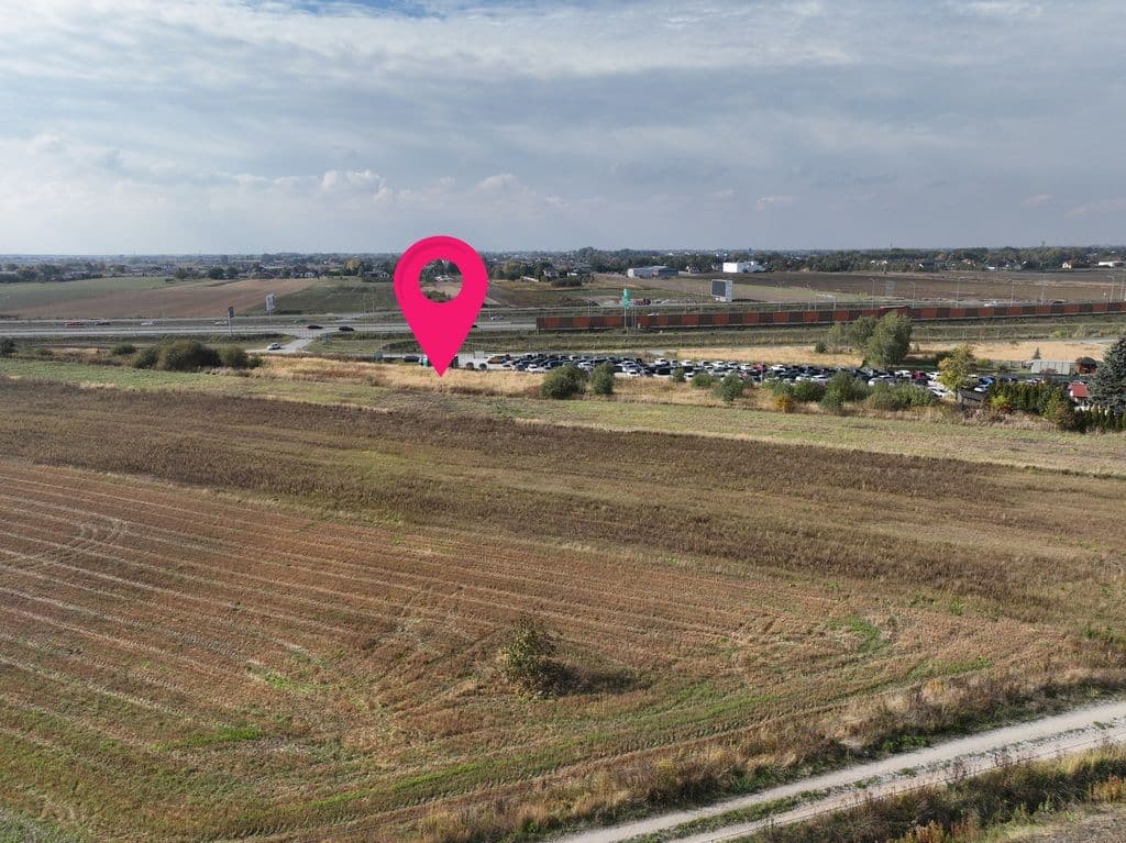 Large investment plot in Ursynów near S7 – 9