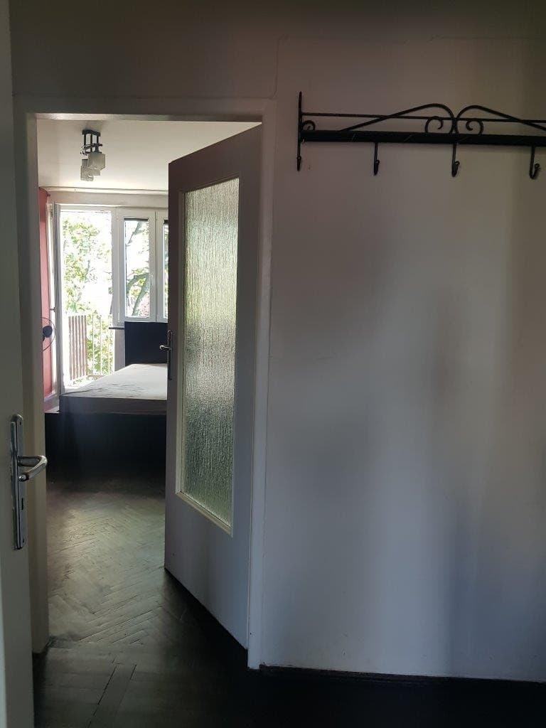 Charming 2-room apartment in green Żoliborz – 11