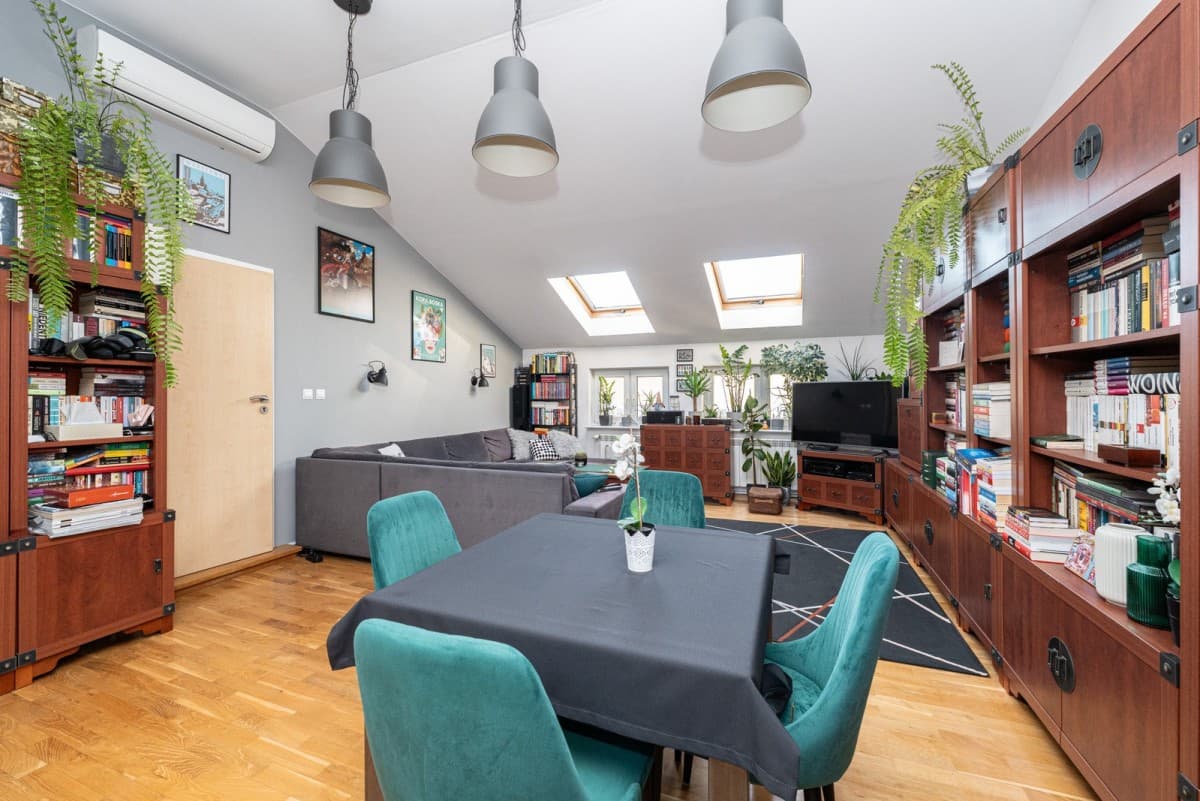 Cozy 2-room apartment in green Wesoła neighborhood – 4