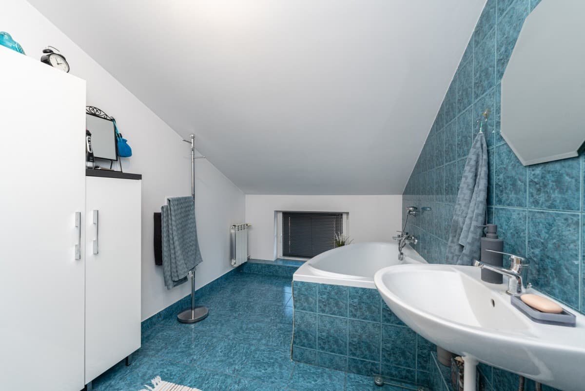 Cozy 2-room apartment in green Wesoła neighborhood – 15