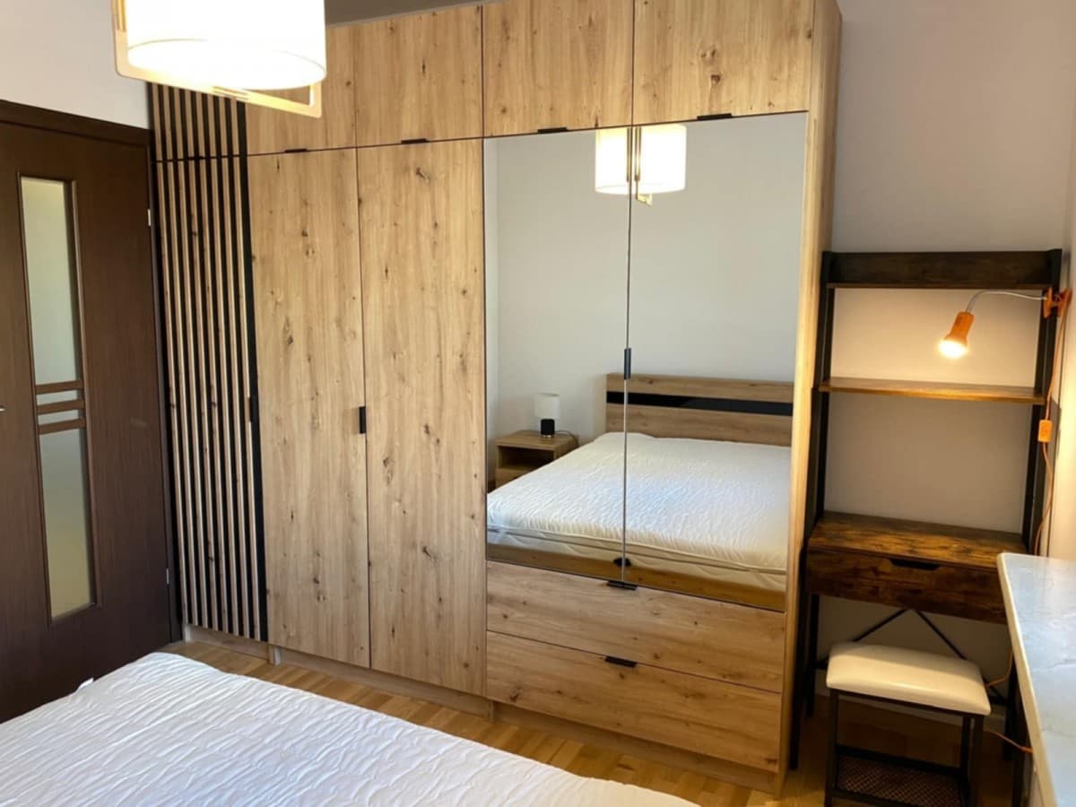 Furnished 2-room apartment with large loggia – 10