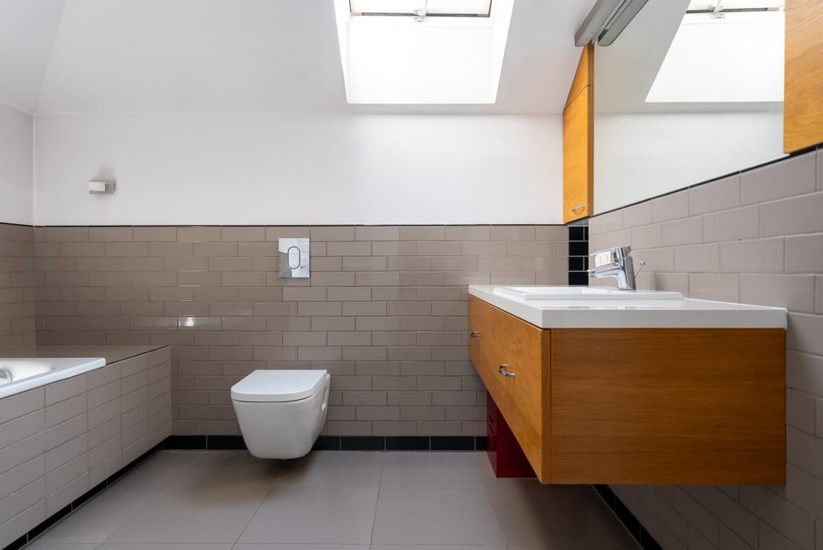 Spacious five-bedroom house with garden in Sadyba – 19