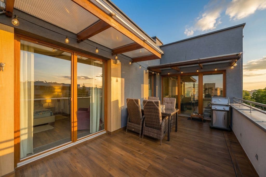 Stylish 5-room apartment with park-view terrace – 2