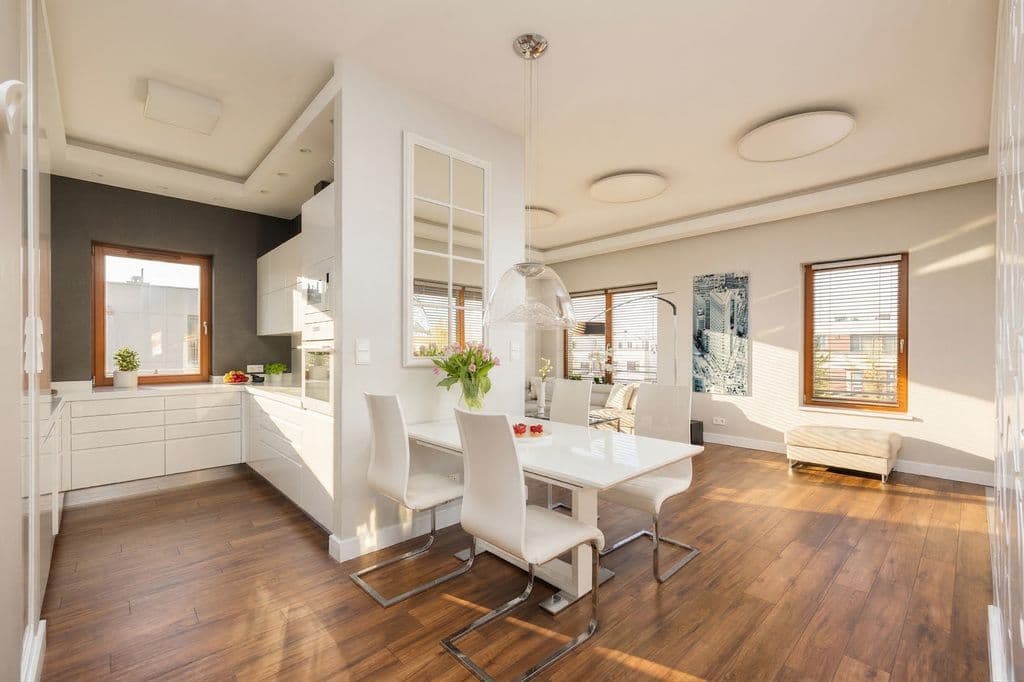Stylish 5-room apartment with park-view terrace – 10