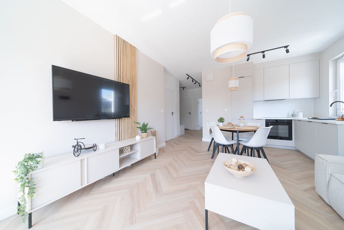 Modern 3-room apartment near shopping centers – 3