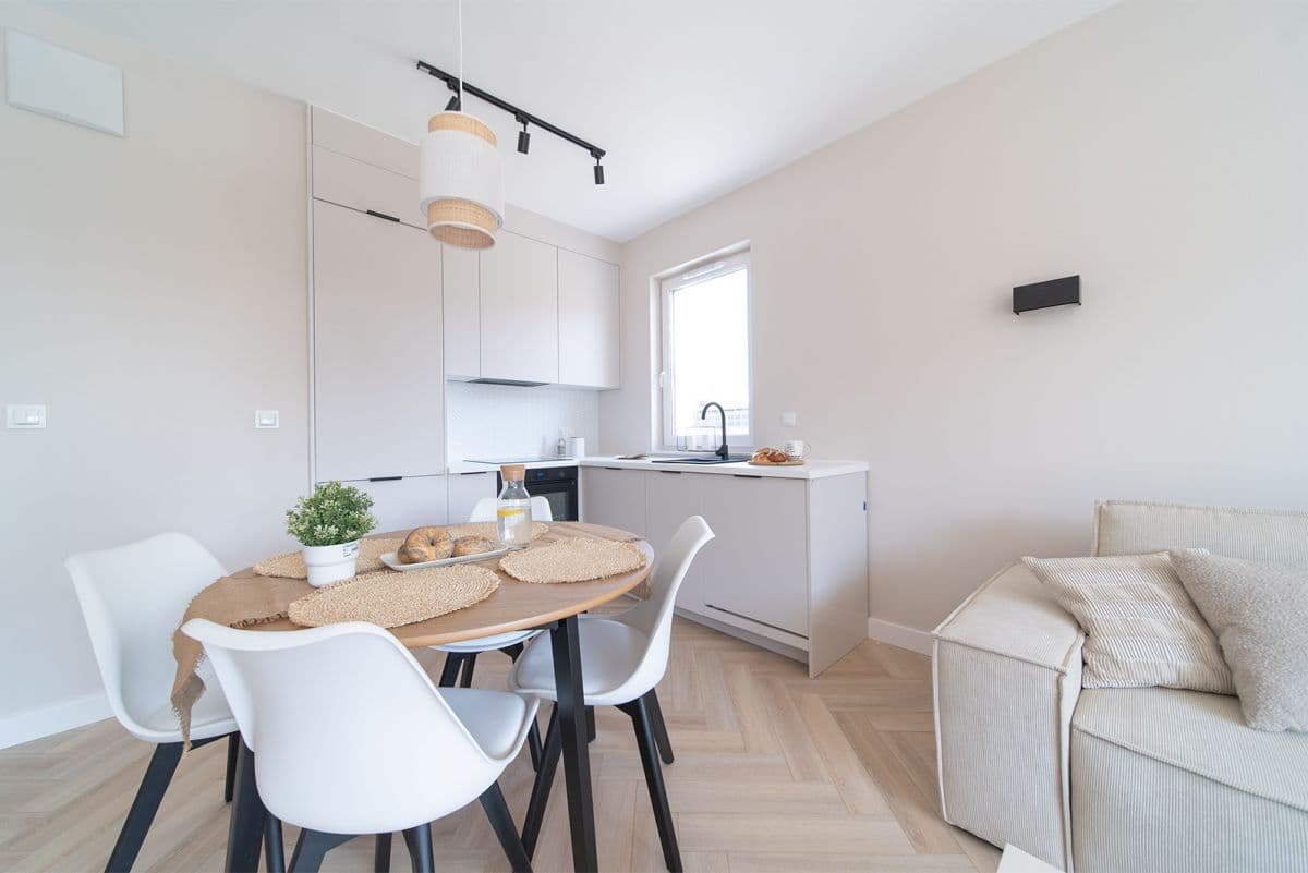 Modern 3-room apartment near shopping centers – 5