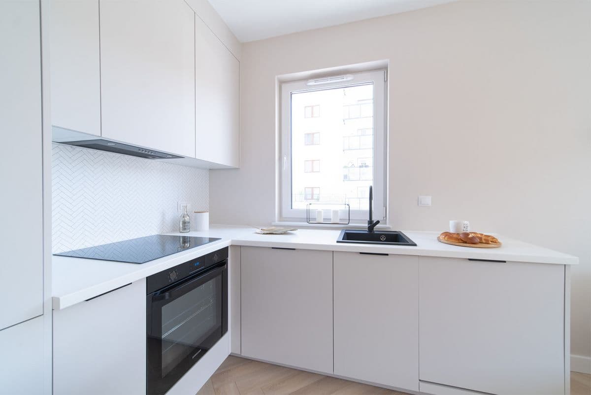 Modern 3-room apartment near shopping centers – 7