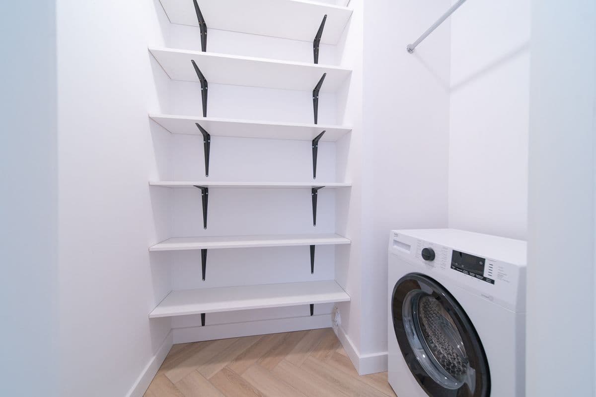 Modern 3-room apartment near shopping centers – 15