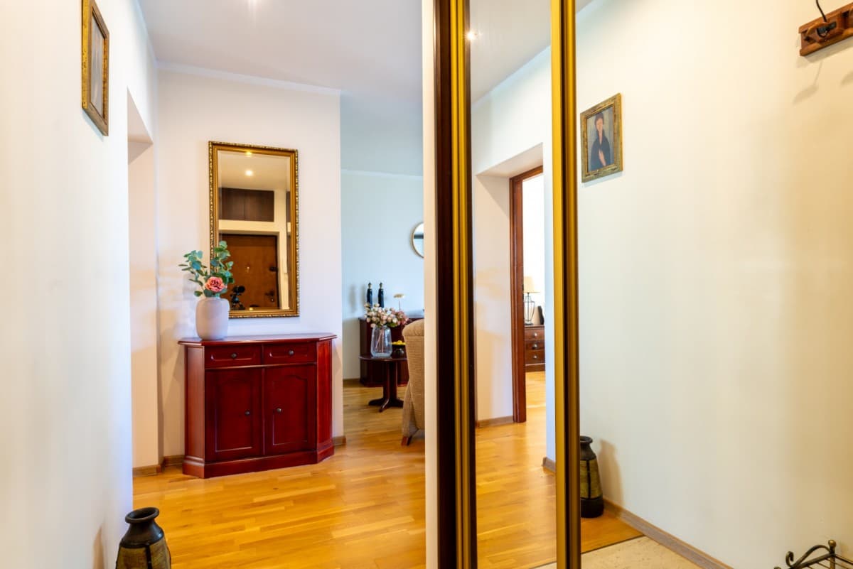 Charming 2-room flat in historic Stara Ochota – 7