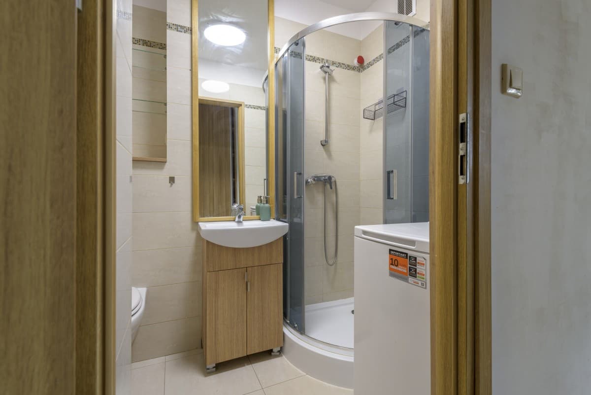 Cozy studio near Metro Bródno with balcony – 11