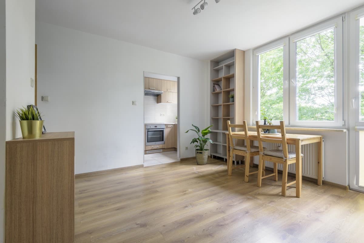 Cozy studio near Metro Bródno with balcony – 7