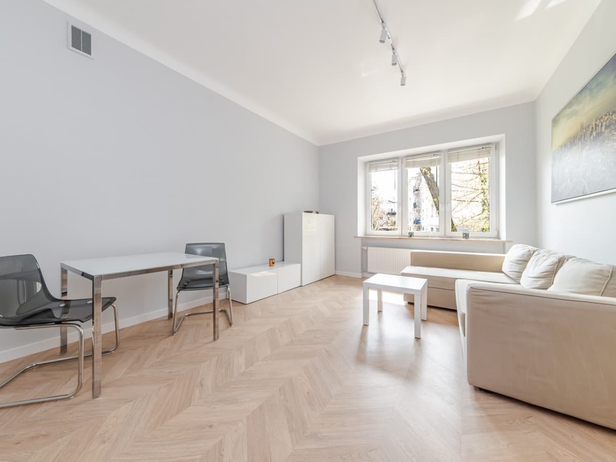 Modern 2-room apartment with separate kitchen in Grochów – 1