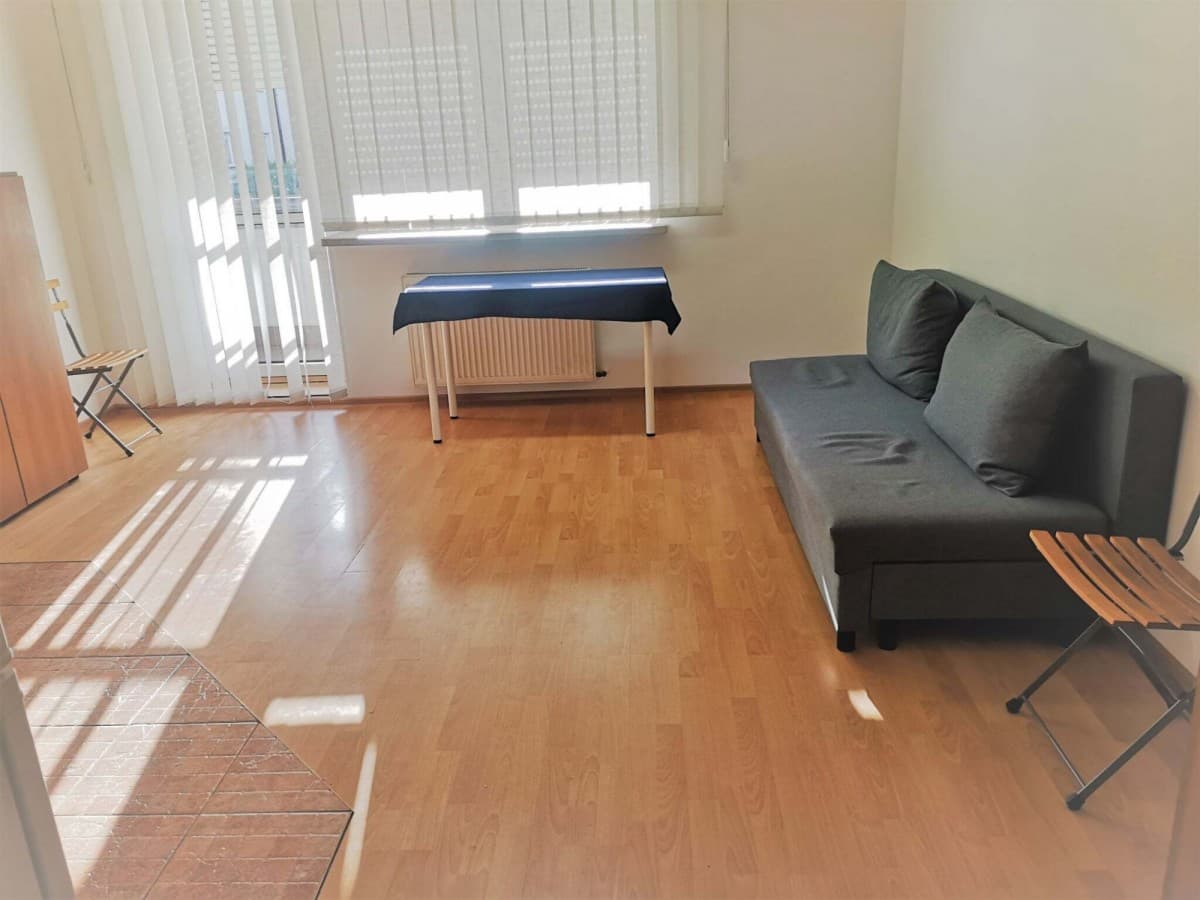 Sunny 2-room apartment with balcony in Targówek – 3