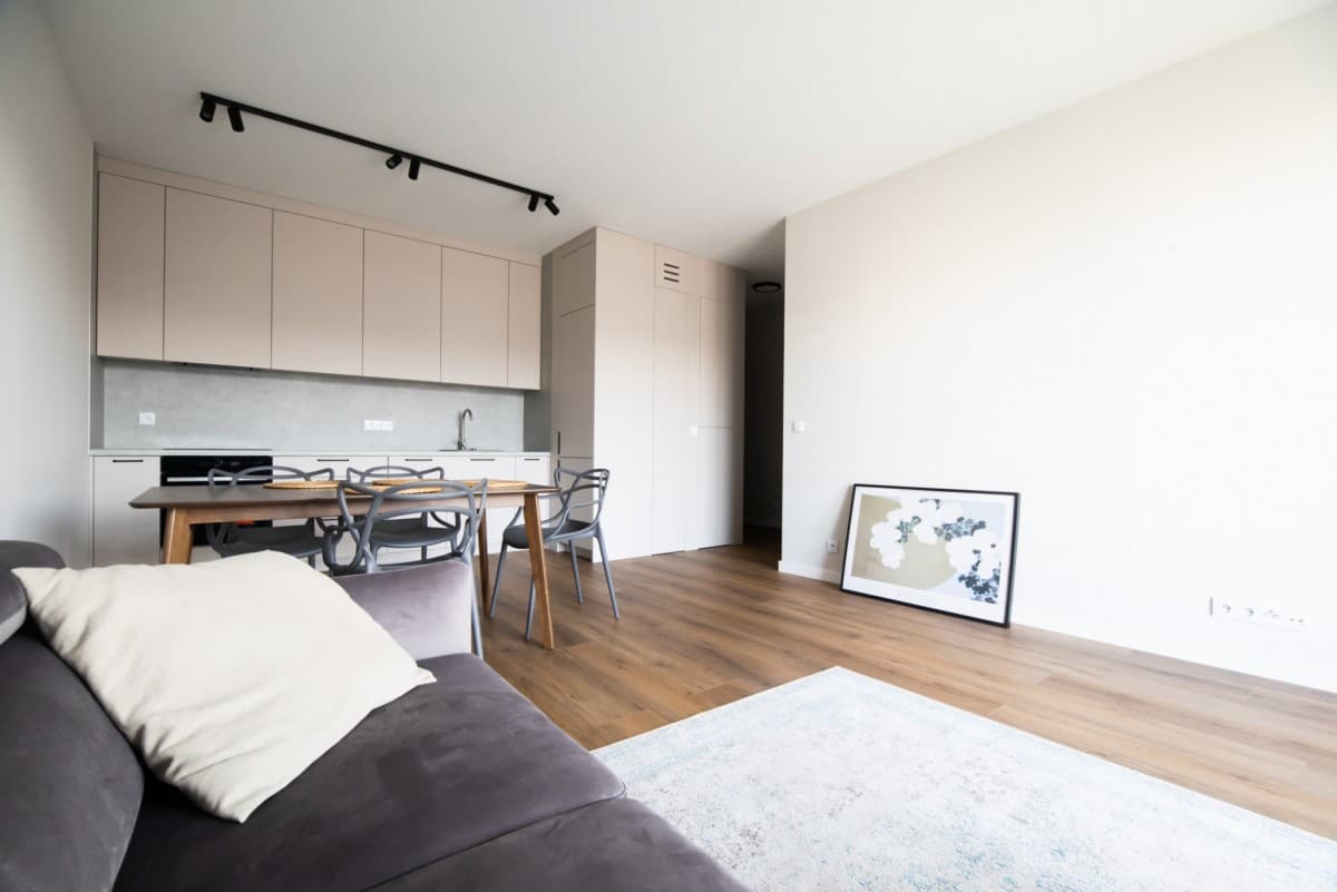 Modern 3-room apartment with large balcony in Wola – 1
