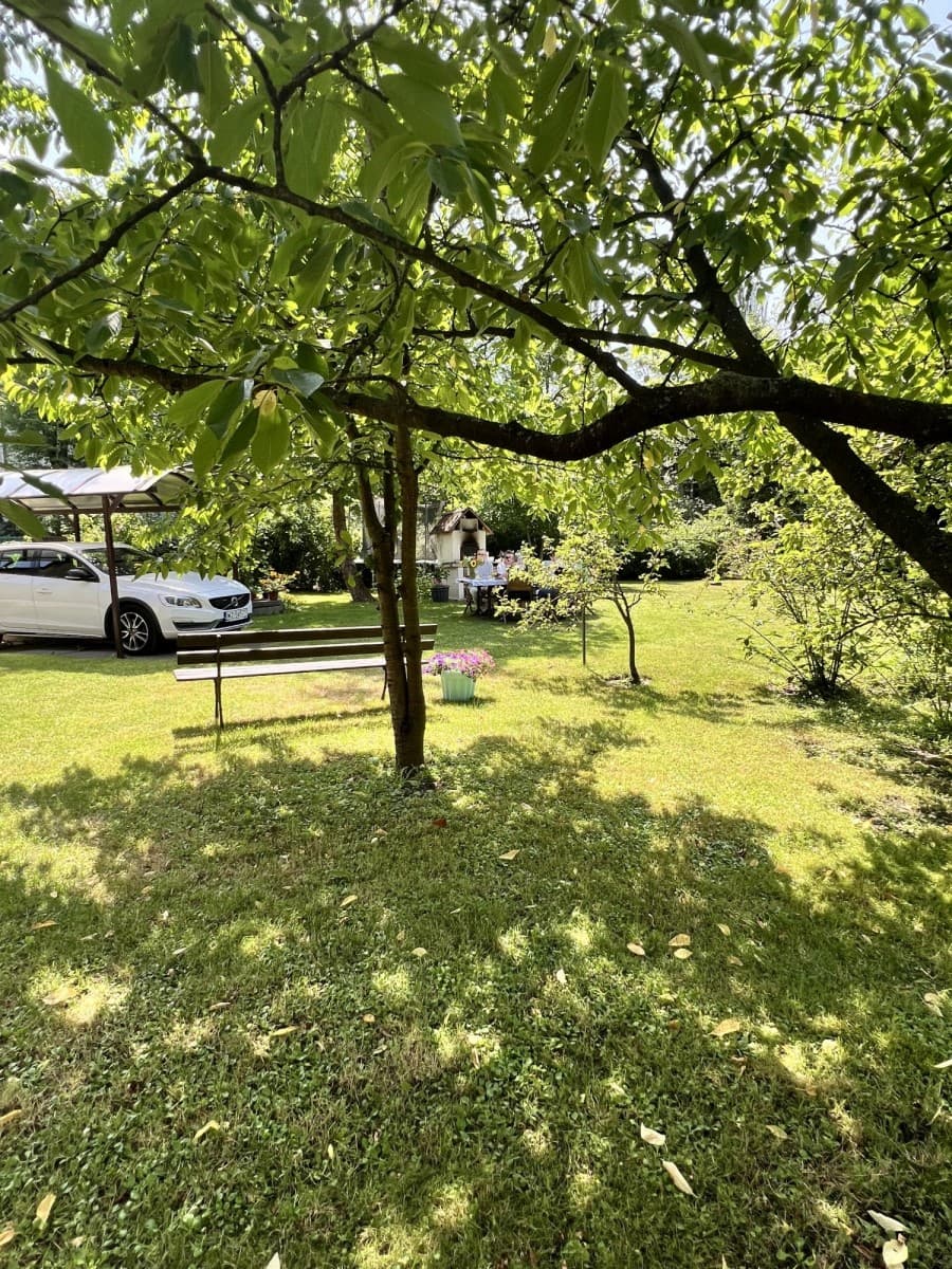 Spacious family home on 2400 m2 land in Konstancin – 12