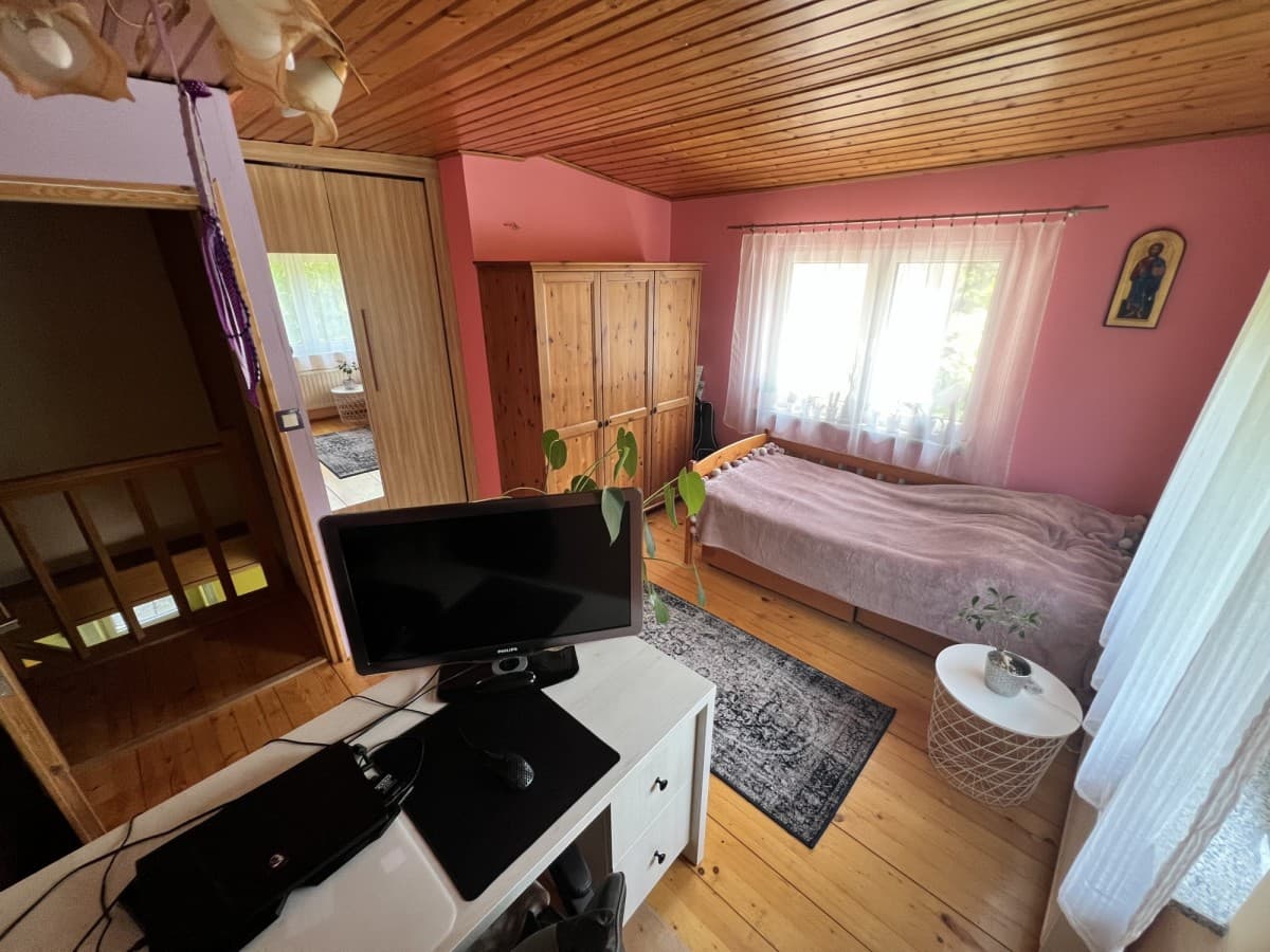 Spacious family home on 2400 m2 land in Konstancin – 27