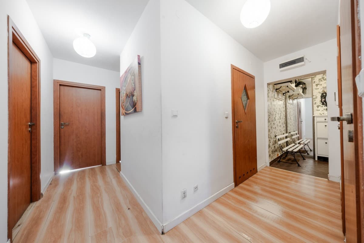 Panoramic 4-room apartment with sunset views – 12