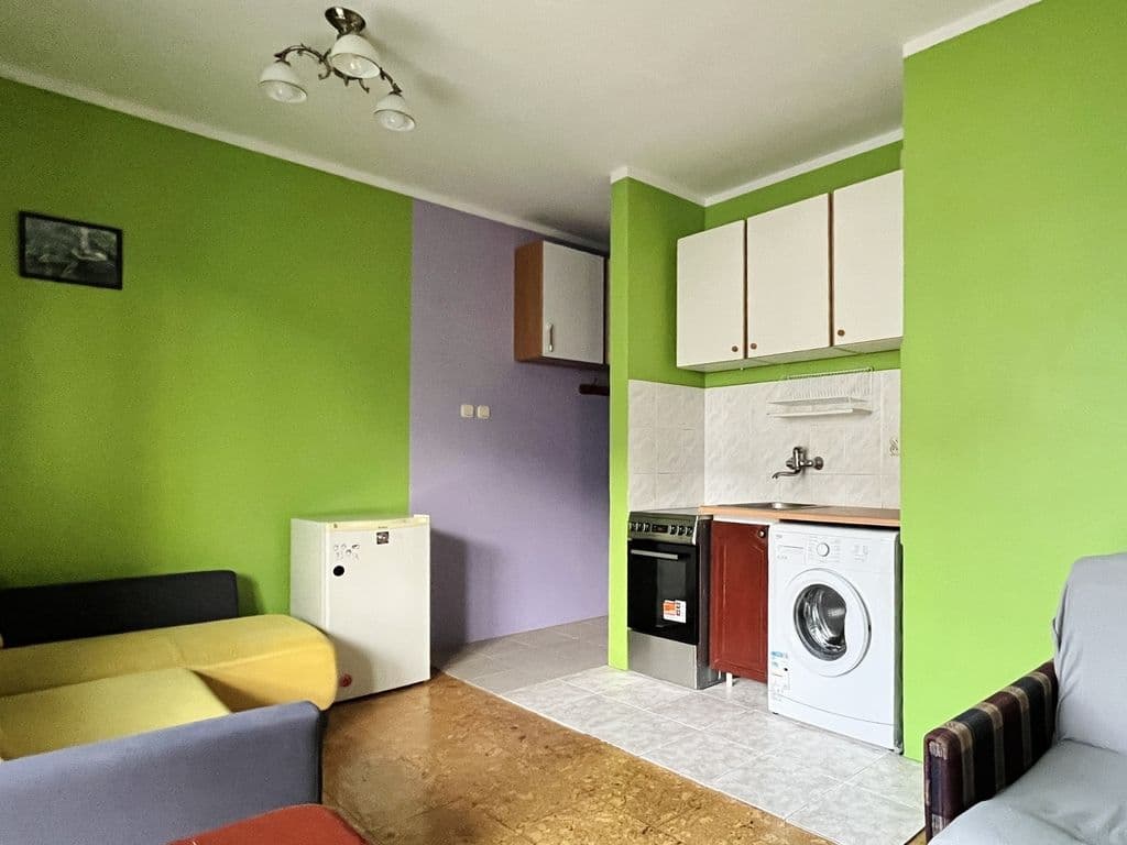 Functional studio with large balcony near metro – 3