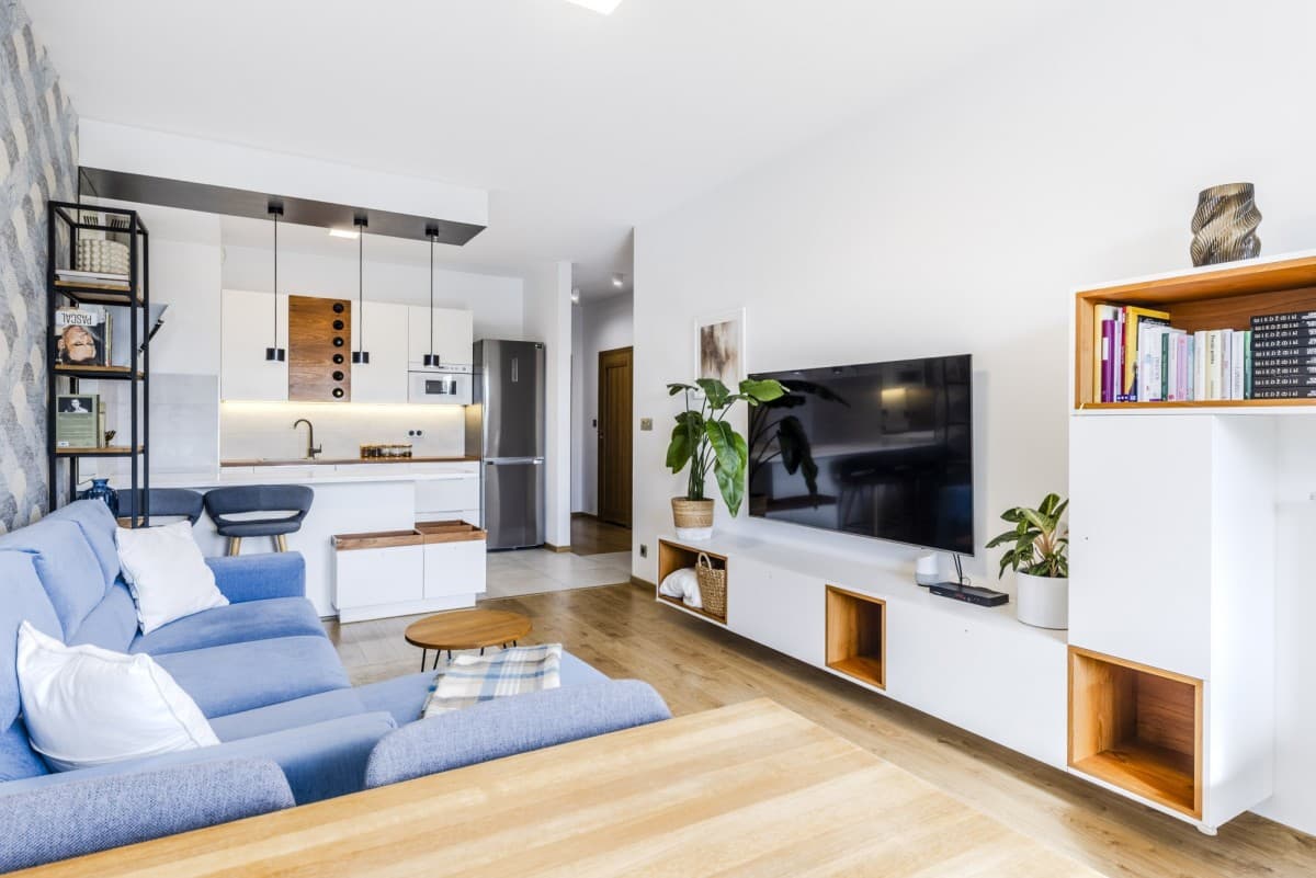 Artistic Żoliborz apartment with green views and garage – 8