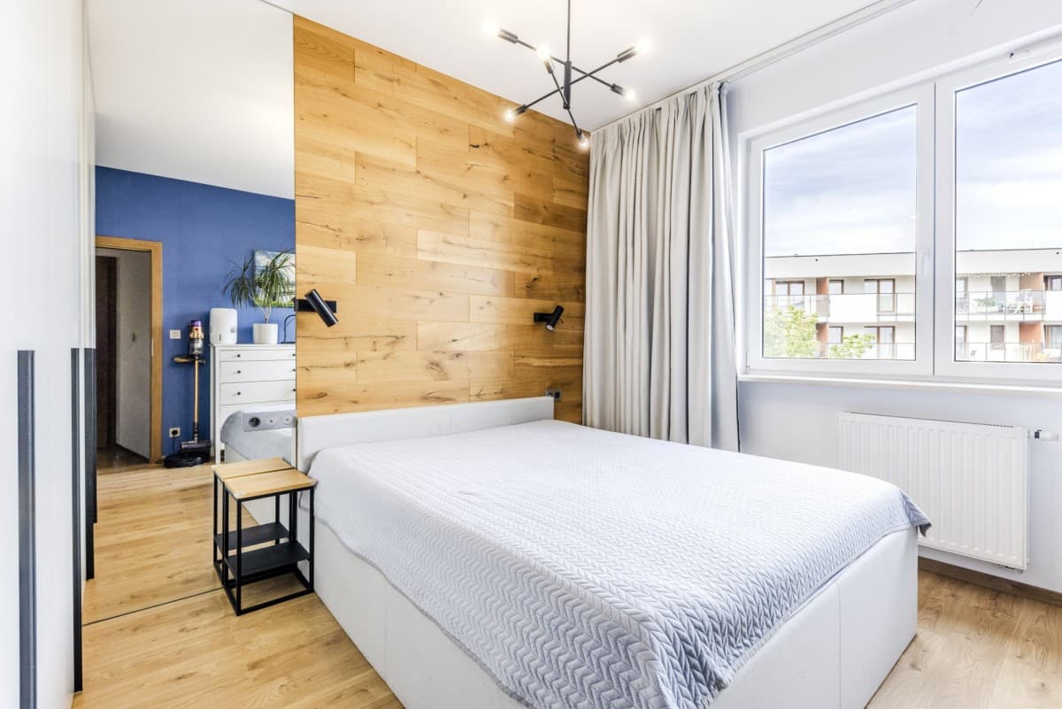 Artistic Żoliborz apartment with green views and garage – 10