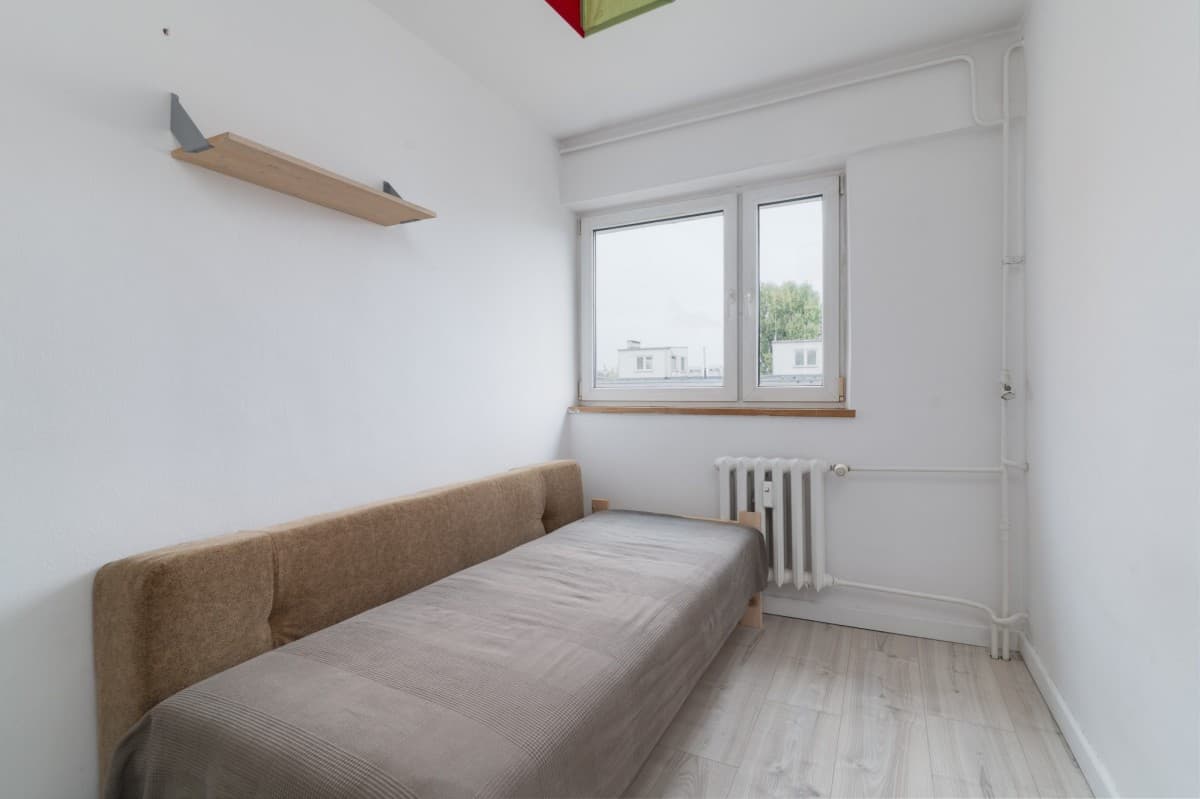 Bright 47 m² apartment in green Żoliborz – 10