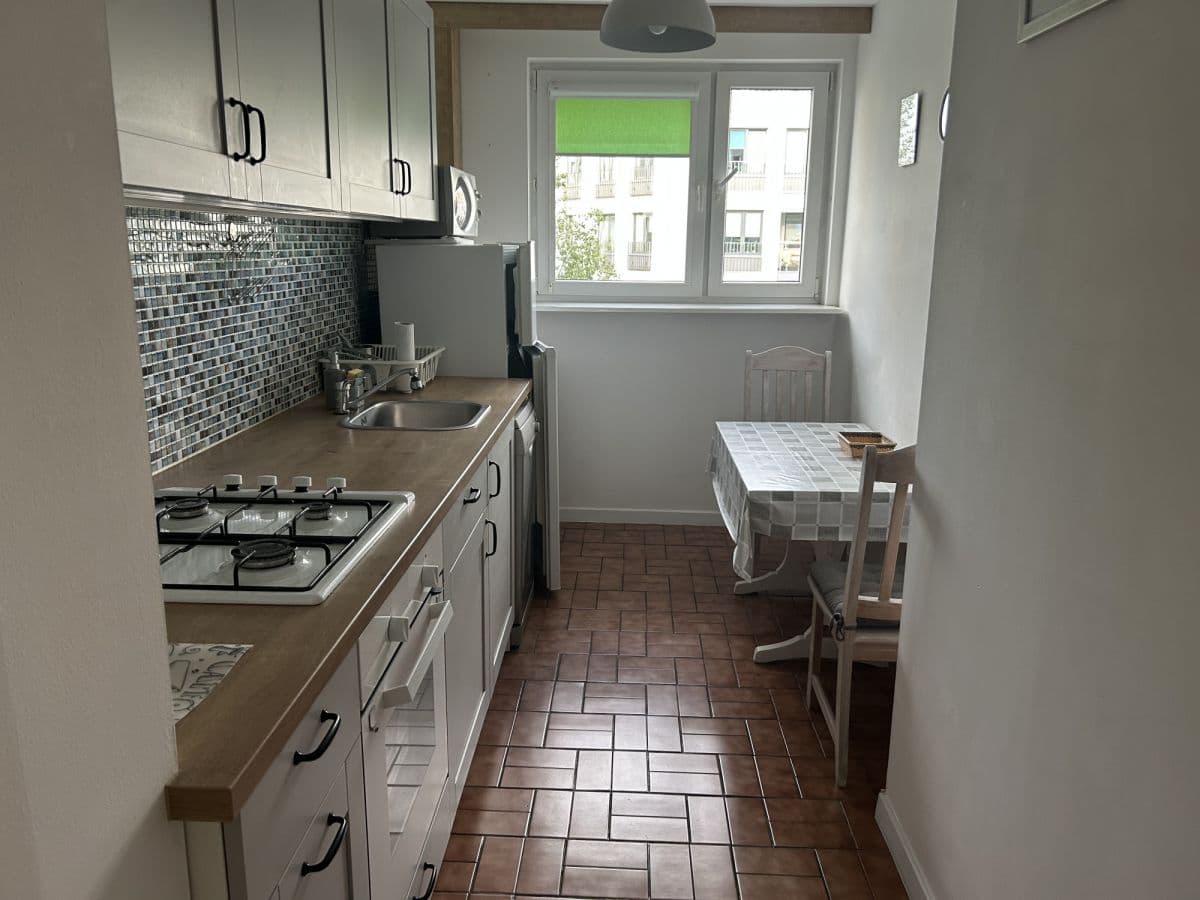 Renovated 2-bedroom flat near Bemowo Metro – 4
