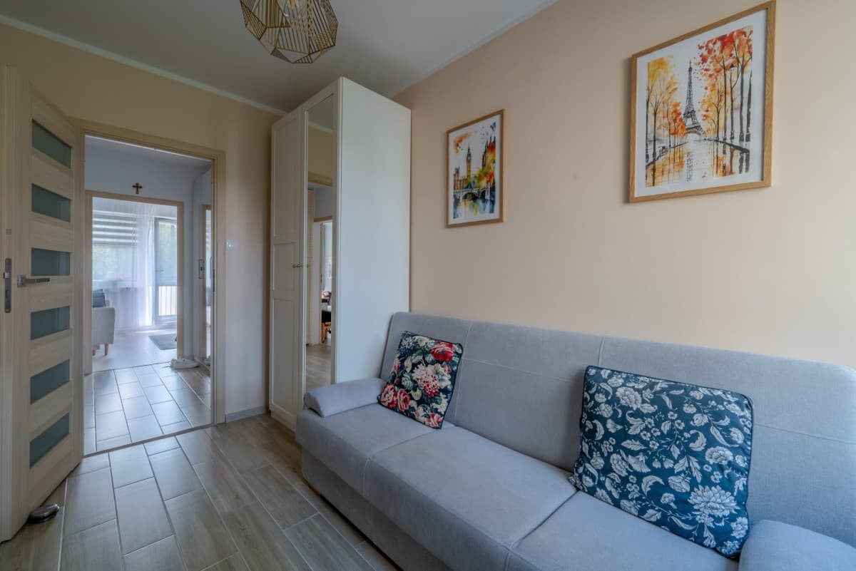 Ready to move in 3-room apartment in Gocław – 9