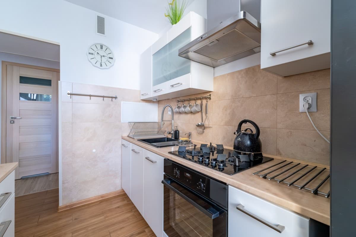Ready to move in 3-room apartment in Gocław – 12