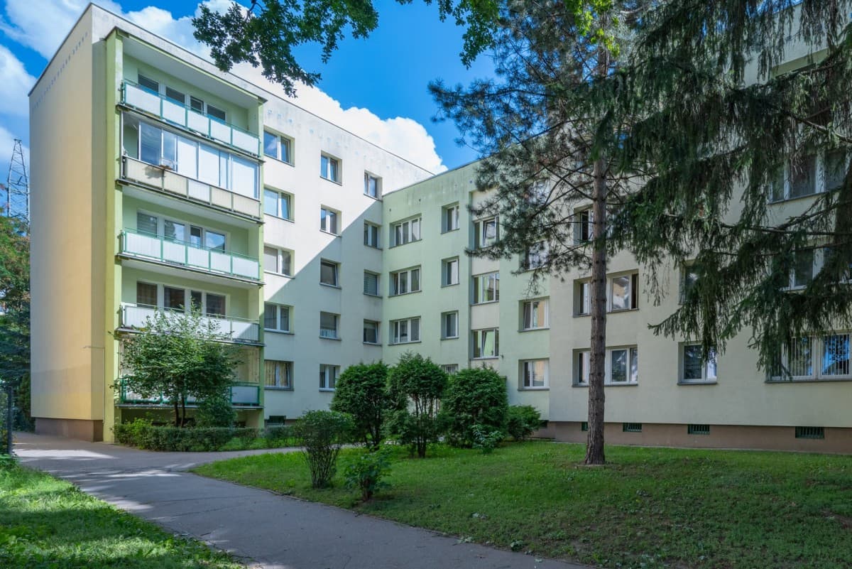 Ready to move in 3-room apartment in Gocław – 17
