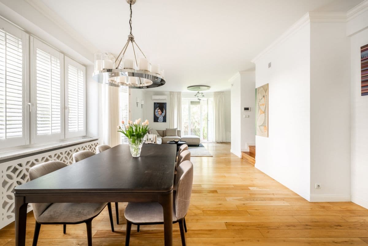 Modernized pre-war twin with garden and two terraces – 3