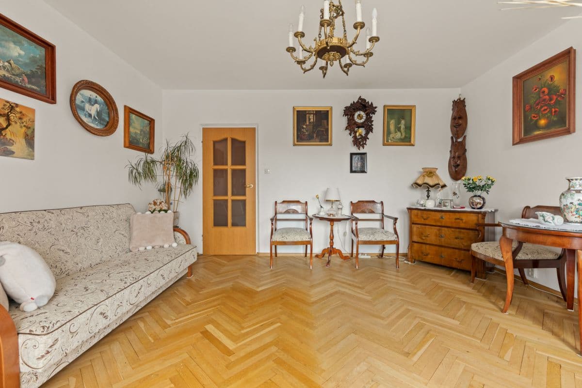 Spacious 84 sqm apartment near Metro Ursynów – 3