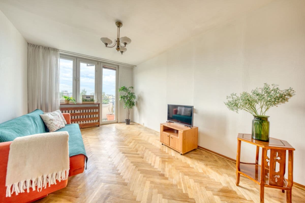 Spacious 2-room apartment in central Warsaw – 1
